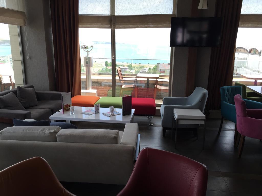 The Crater Hotel Tatvan Εξωτερικό φωτογραφία
